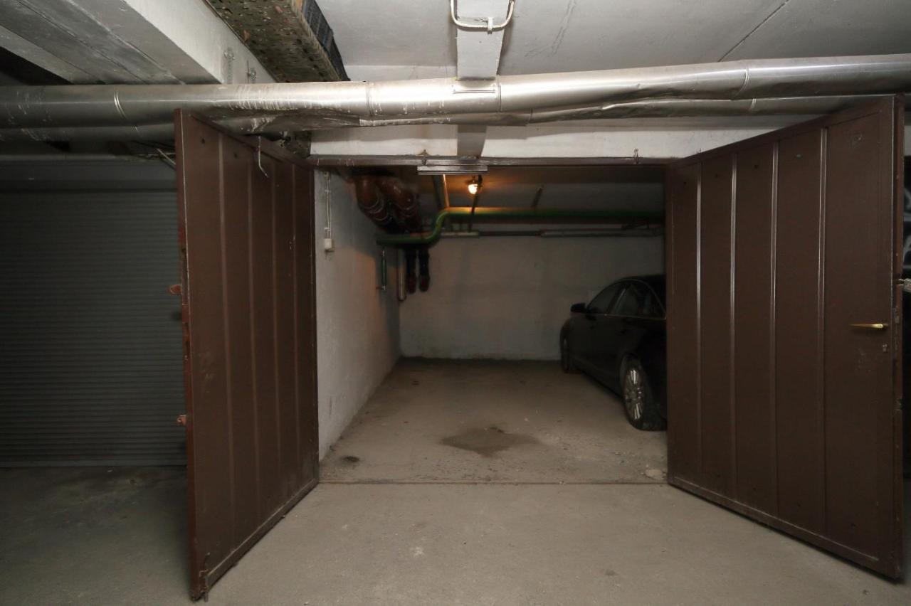 Franca-Free Parking Apartment Sarajevo Luaran gambar